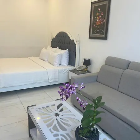 White Diamond Airport Hotel-2